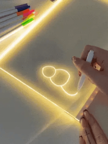 Bloc de dessin magique en 3D pour les enfants